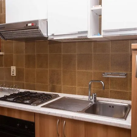 N222 - Numana, Delizioso Bilocale Con Portico Sirolo